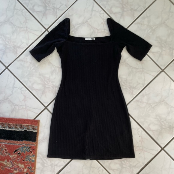 Reformation Dresses & Skirts - Reformation black square neck dress